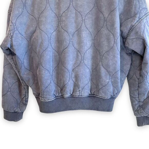 Universal Thread Quilted Vintage Vibes Bomber - Picture 8 of 9